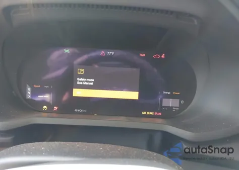 2024 Polestar 2 Long Range Single Motor/Long Range Single Motor Plus z USA, uszkodzony, nr VIN YSMFE3KA3RL235155